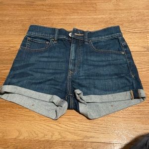 Selling size 4 express shorts